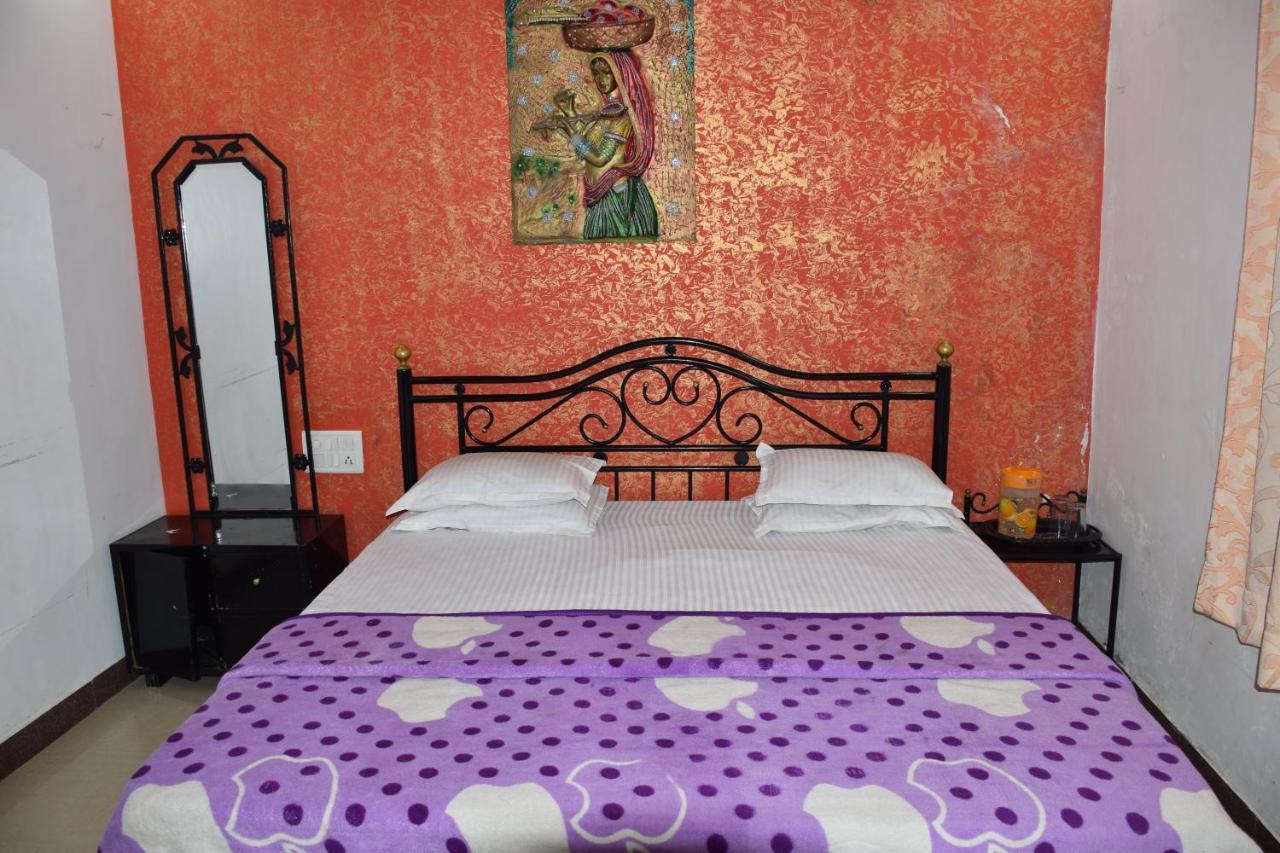 Hotel Deep Valley Abu Zewnętrze zdjęcie