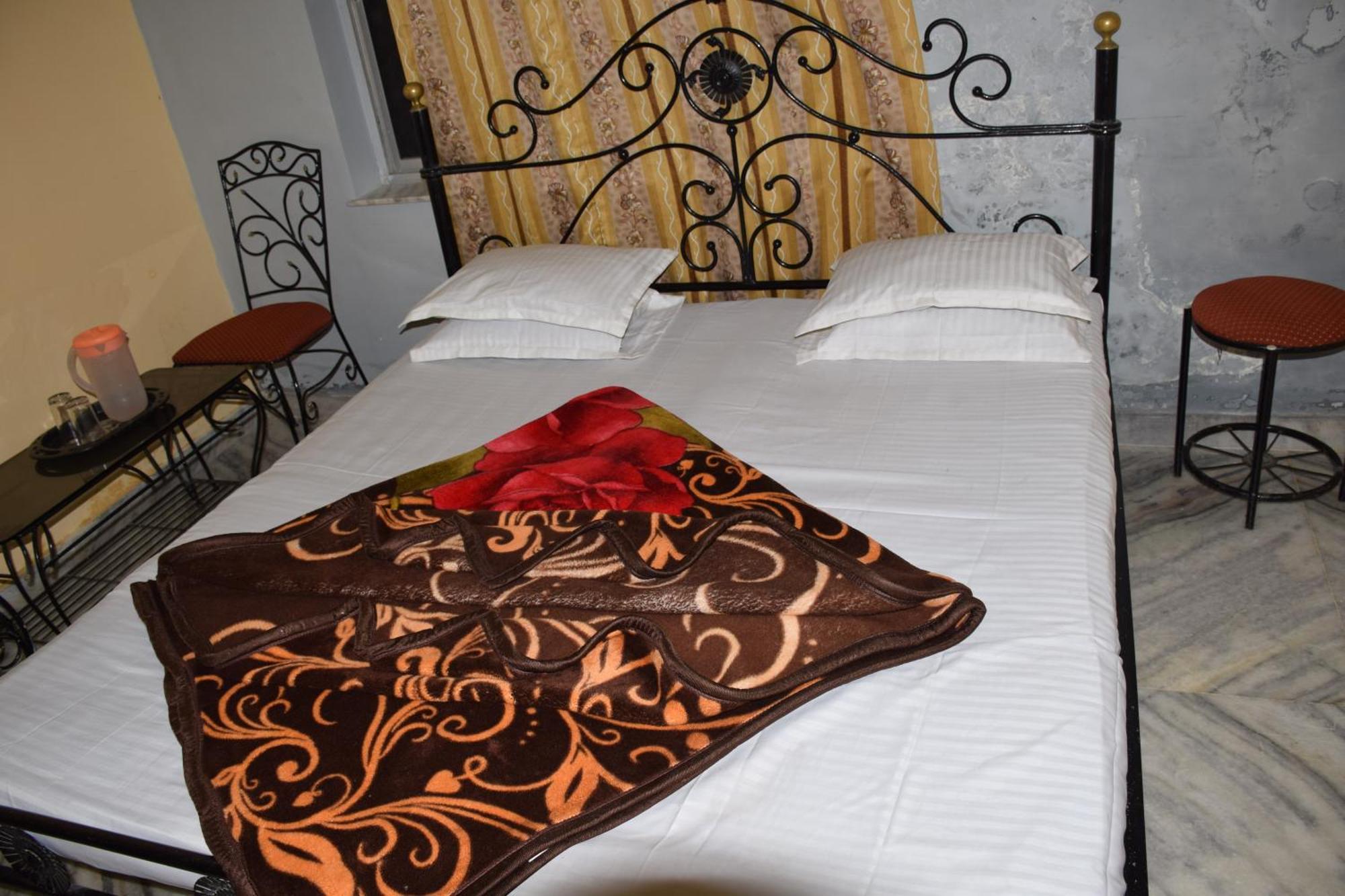 Hotel Deep Valley Abu Zewnętrze zdjęcie