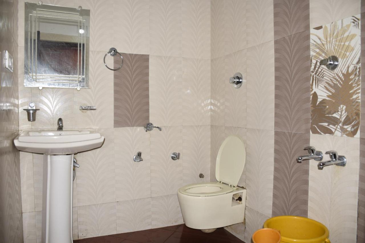 Hotel Deep Valley Abu Zewnętrze zdjęcie